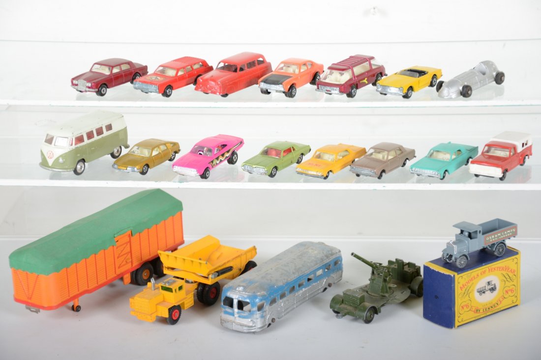 Vintage Diecast Vehicle Group (1 of 3)