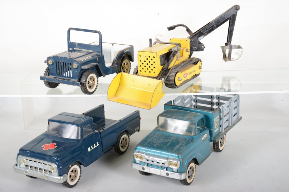 4 -1960s Tonka Trucks (1 of 2)