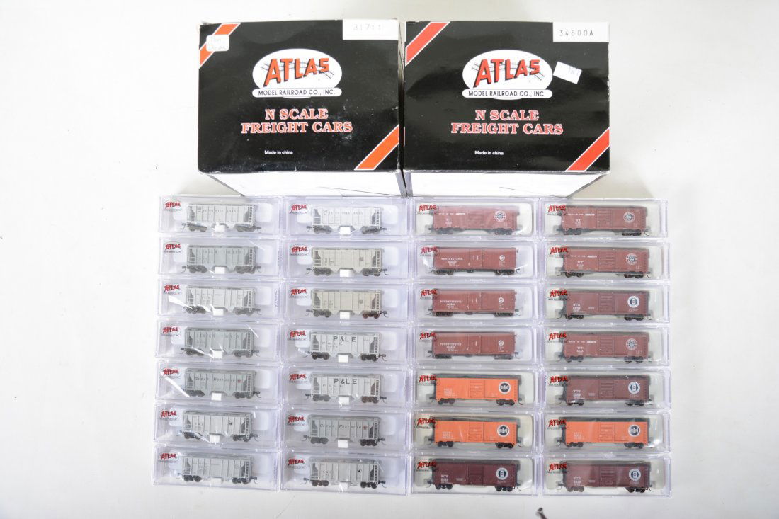 28 Boxed Atlas N Ga Freight Cars (1 of 2)