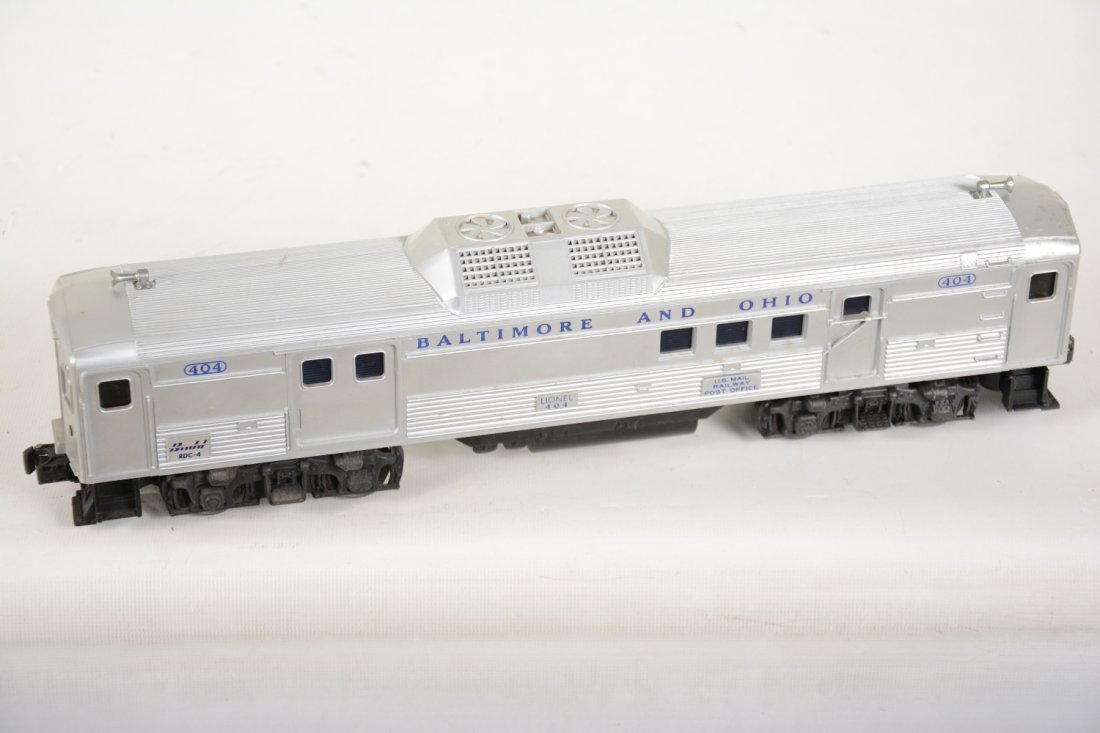 Lionel 404 RDC-4 B&O Powered Baggage (1 of 4)