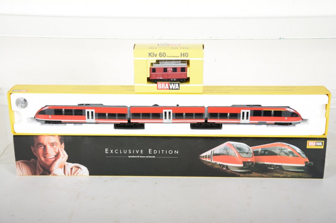 2 Brawa HO Powered Units (1 of 2)