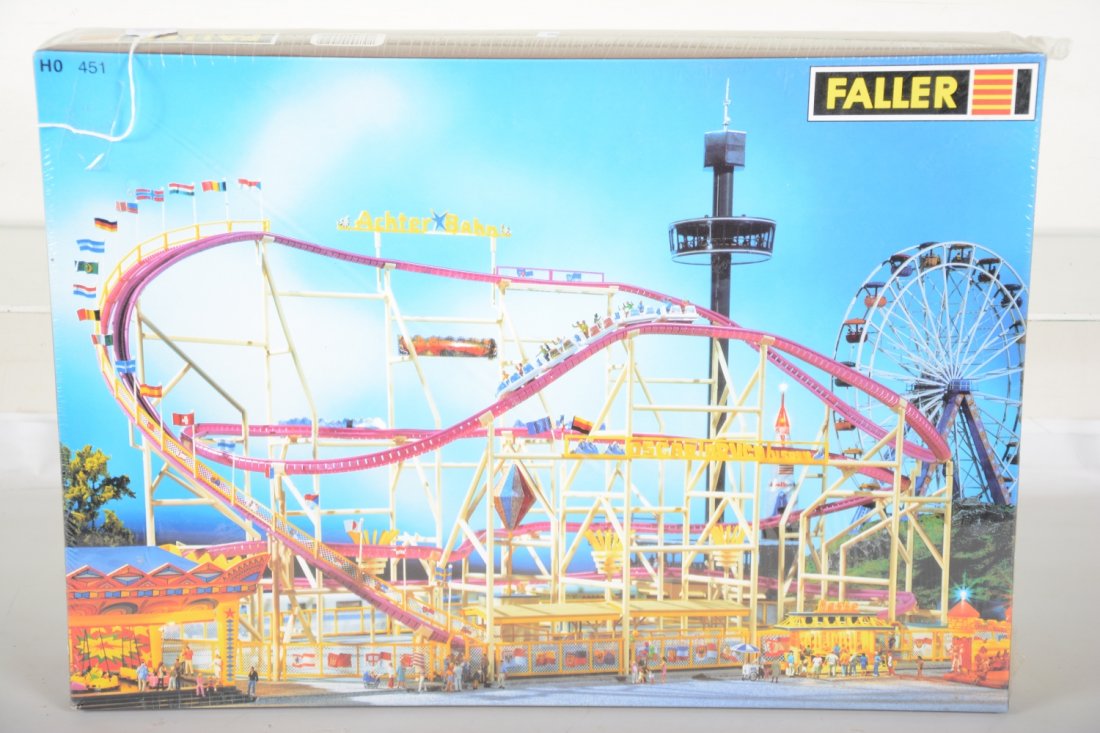 Faller HO 451 Operating Acter Bahn Roller Coaster (1 of 2)