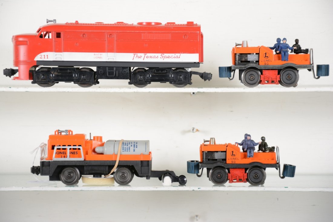 Lionel Lot: Includes 2 #50 gang cars; 3927 track cleaner with original bottles; 211 non powered Alco A diesel, cowl intact. All show light to moderate playwear, C7