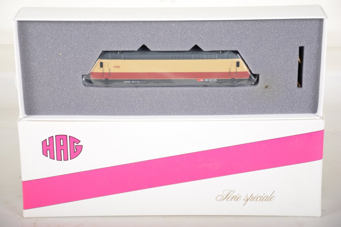Scarce HAG HO 280 TEE Electric Locomotive (1 of 2)
