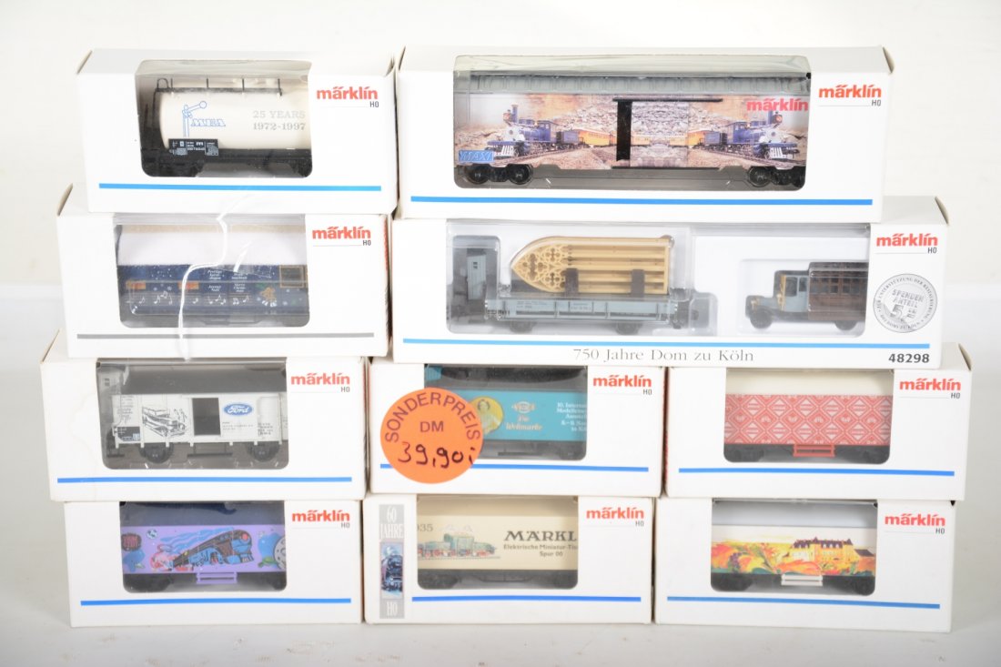 10 Marklin HO Special Freight Cars (1 of 2)