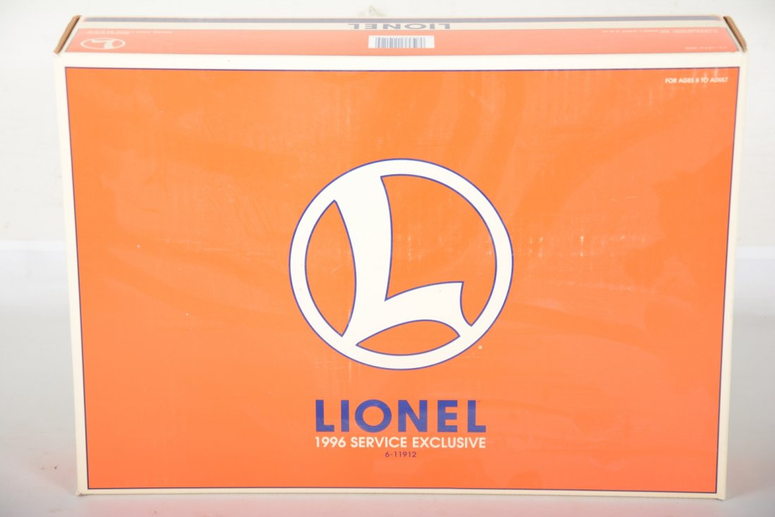 Lionel 11912 Lionel Steel Train Set (1 of 2)