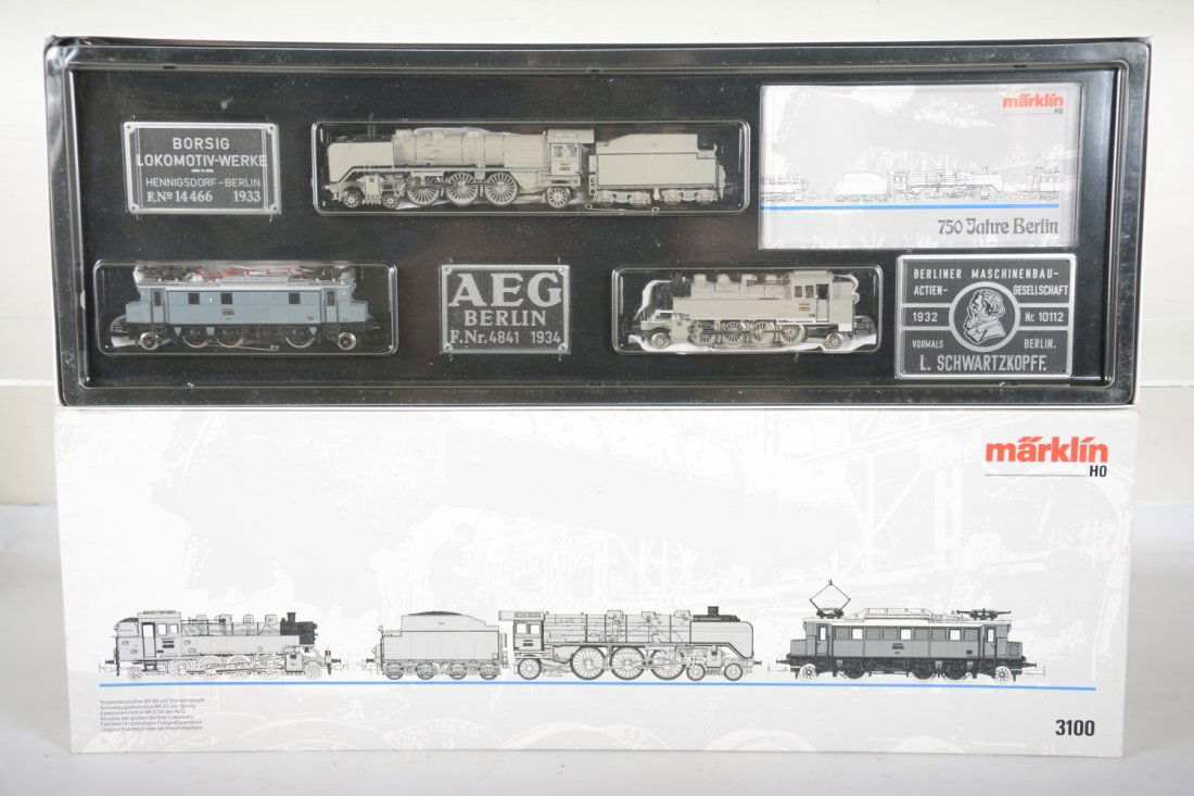 Marklin HO 3100 750 Berlin 3-Loco Set (1 of 2)