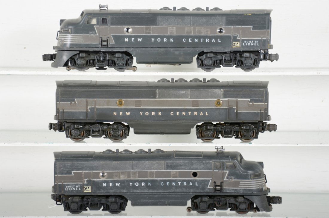 Lionel 2344 NYC F3 ABA Diesels (1 of 5)