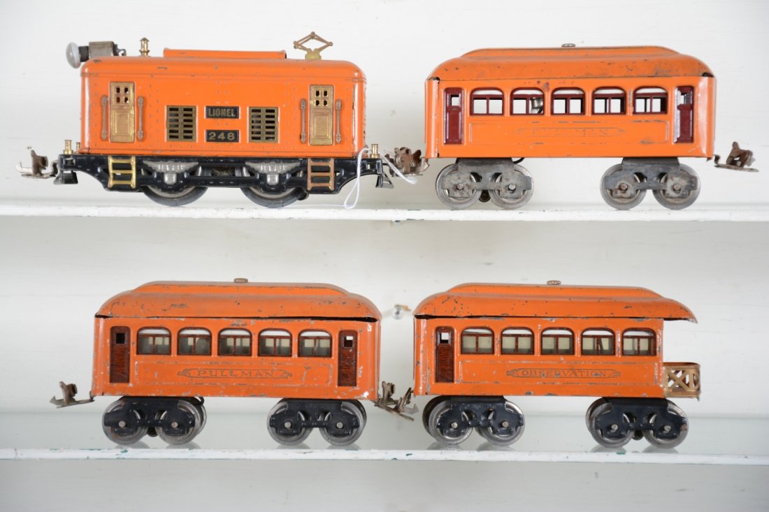Early Lionel 248 Passenger Set (1 of 4)