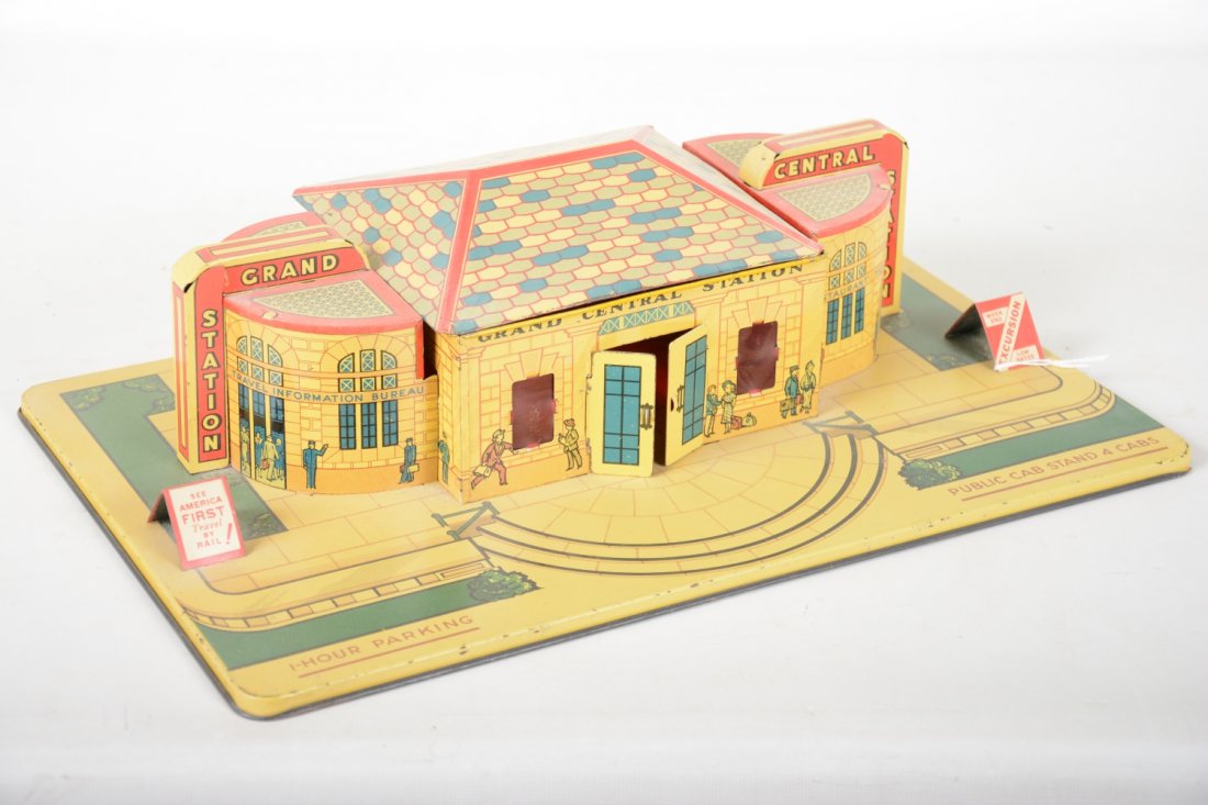 Clean Marx Grand Central Station (1 of 2)