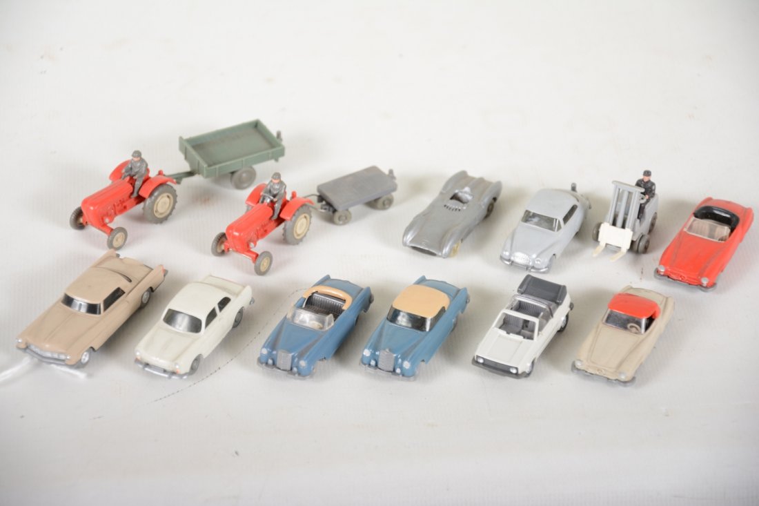 Early Wiking HO Vehicles (1 of 2)
