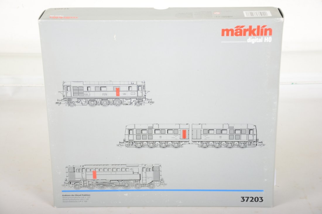 Marklin HO 37203 Diesel Electric Locomotive Set (1 of 2)