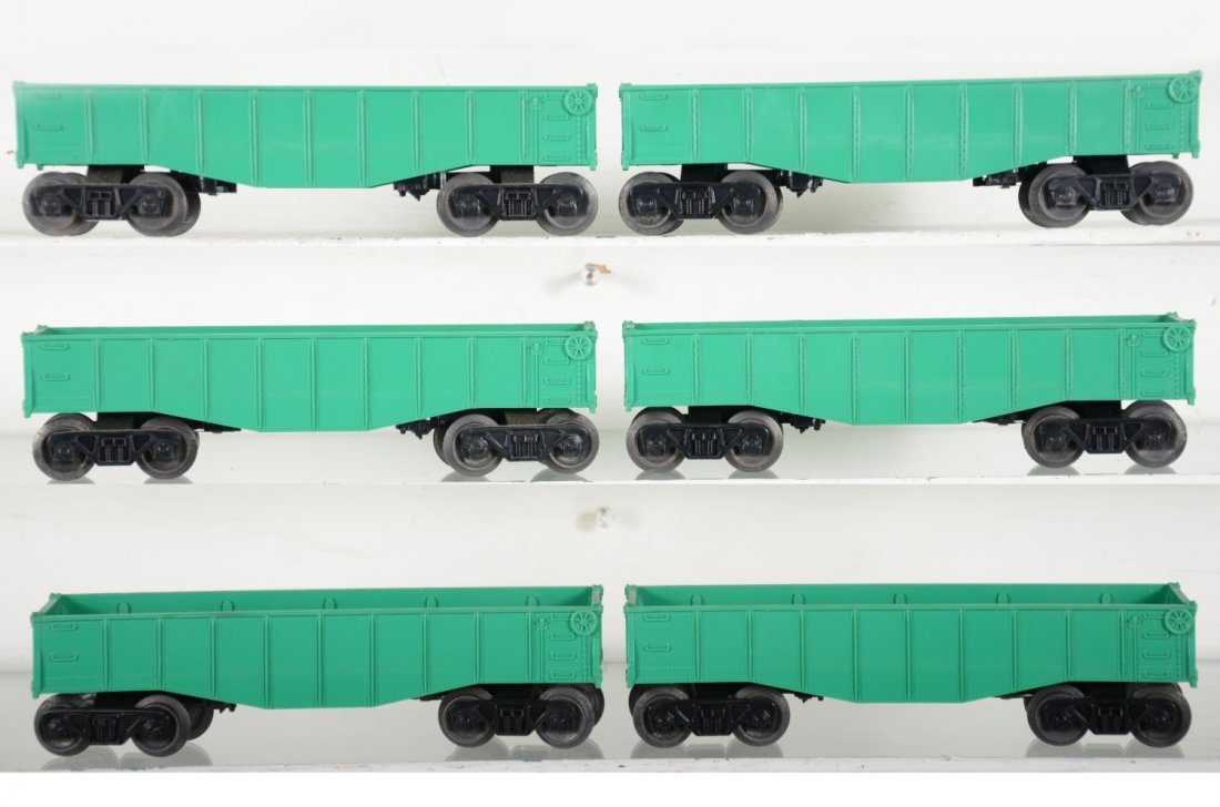 6 Mint Lionel 6042 Gondolas. (1 of 5)