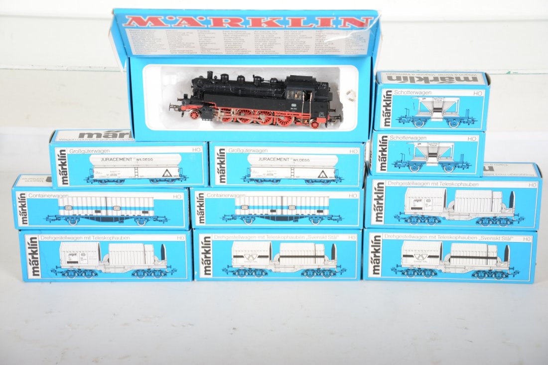 Marklin HO 3096 Steam Freight Set (1 of 2)