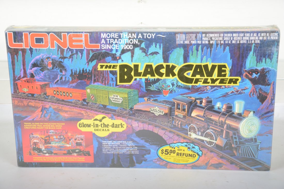 Mint Lionel 1254 Black Cave Flyer (1 of 2)