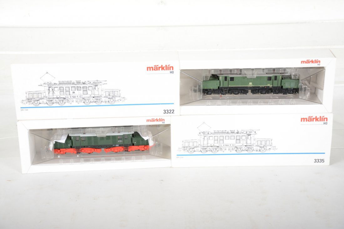 Marklin HO 3322 & 3335 Crocodile Electrics (1 of 2)