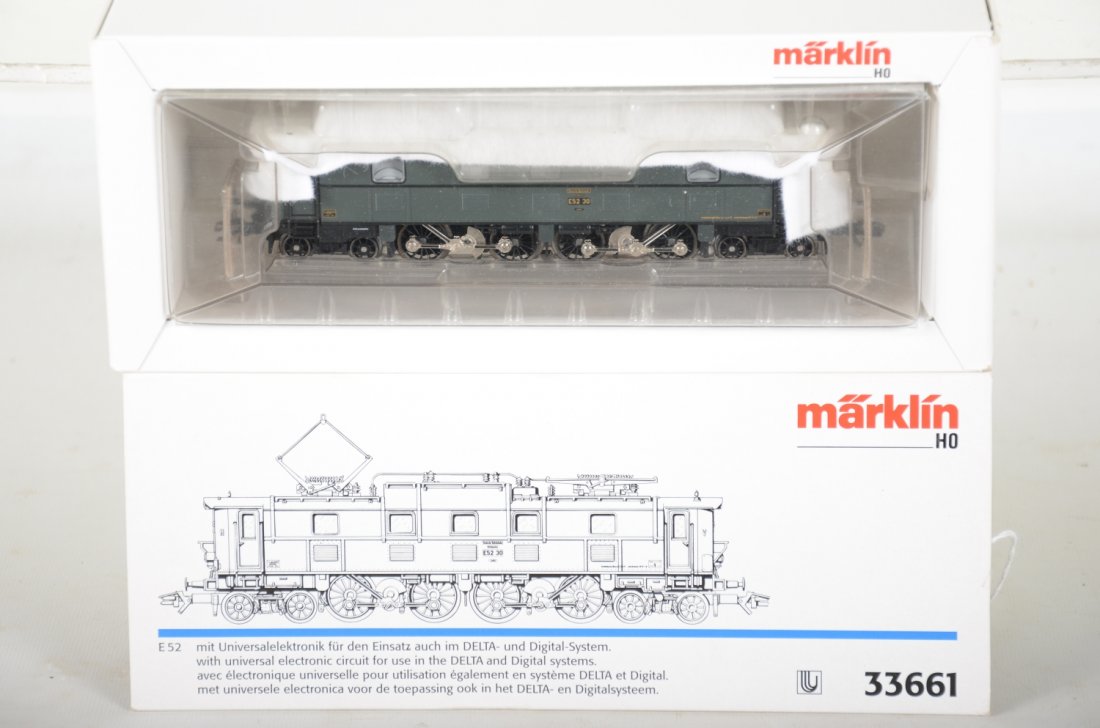 Marklin HO 33661 Electric Locomotive (1 of 1)