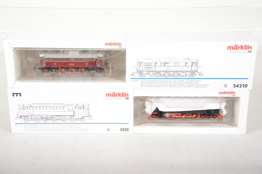 Marklin HO 3420 & 34210 Pneumatic Diesels (1 of 1)