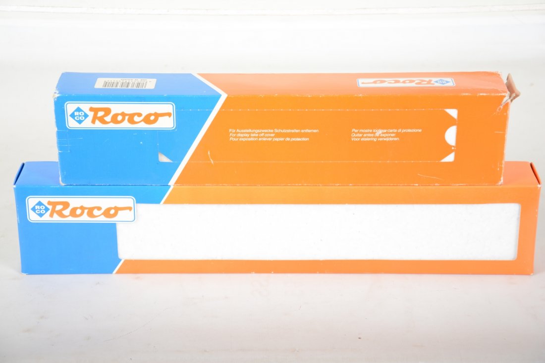 Boxed ROCO HO Group (1 of 2)
