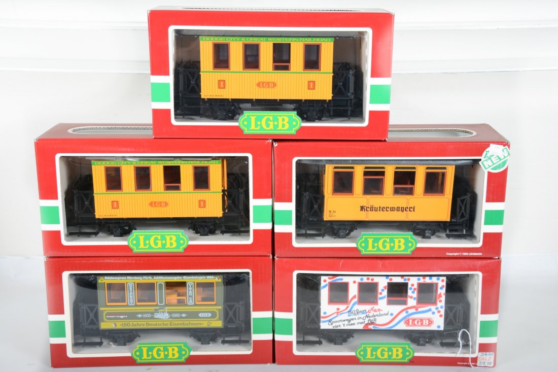 5 LGB Passenger Cars (1 of 2)