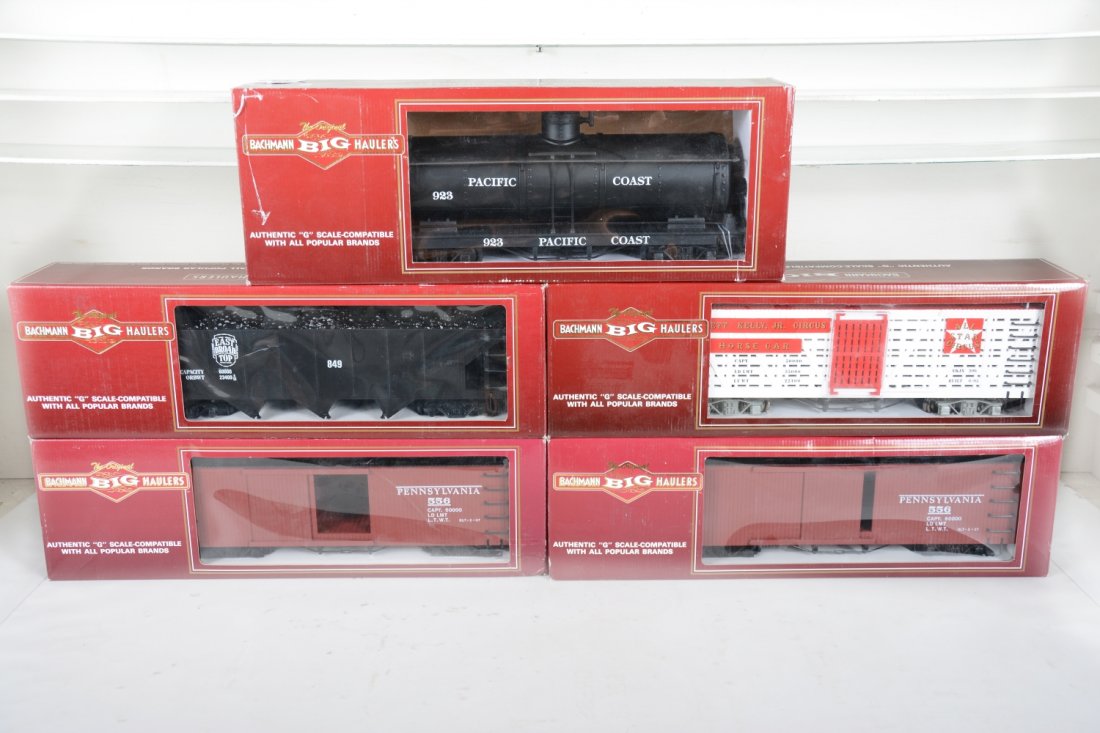 5 Bachmann Deluxe Freight Cars (1 of 2)