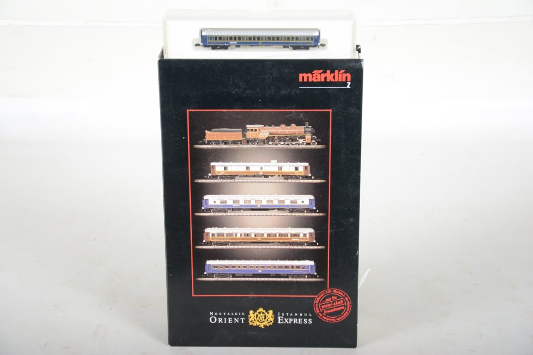 Marklin Z Ga 8108 Orient Express Set, Plus (1 of 3)