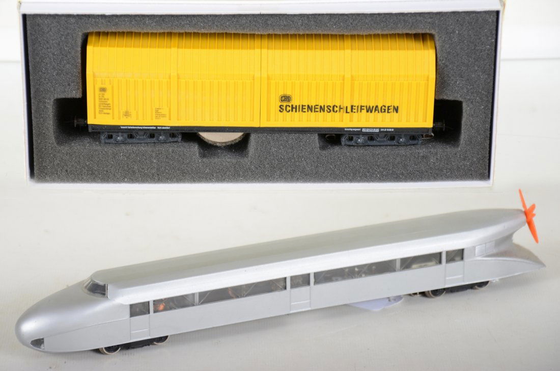 Marklin HO Zeppelin, Lux Cleaner (1 of 3)