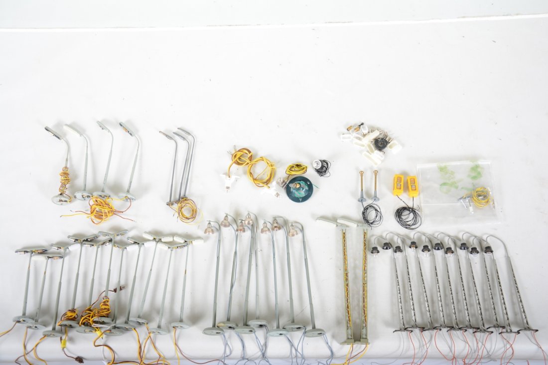 Marklin HO Lampposts (1 of 1)