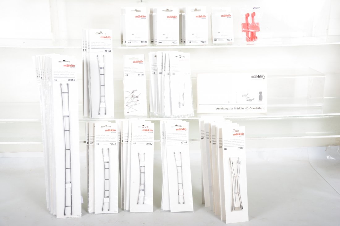 Marklin HO Overhead Cantenary Lot (1 of 1)