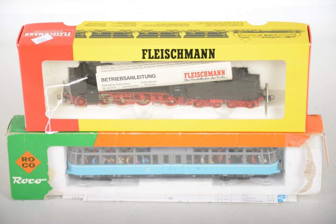 ROCO & Fleischmann Powered Units HO (1 of 3)