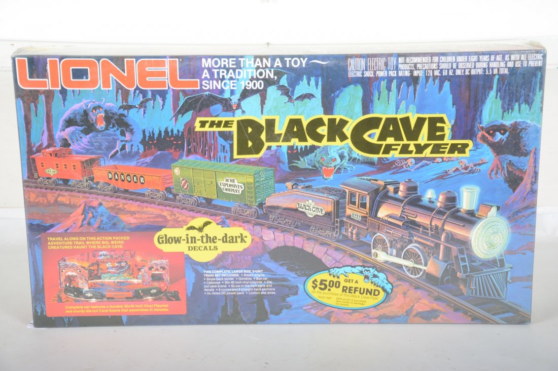 Mint Lionel 1254 Black Cave Flyer (1 of 2)