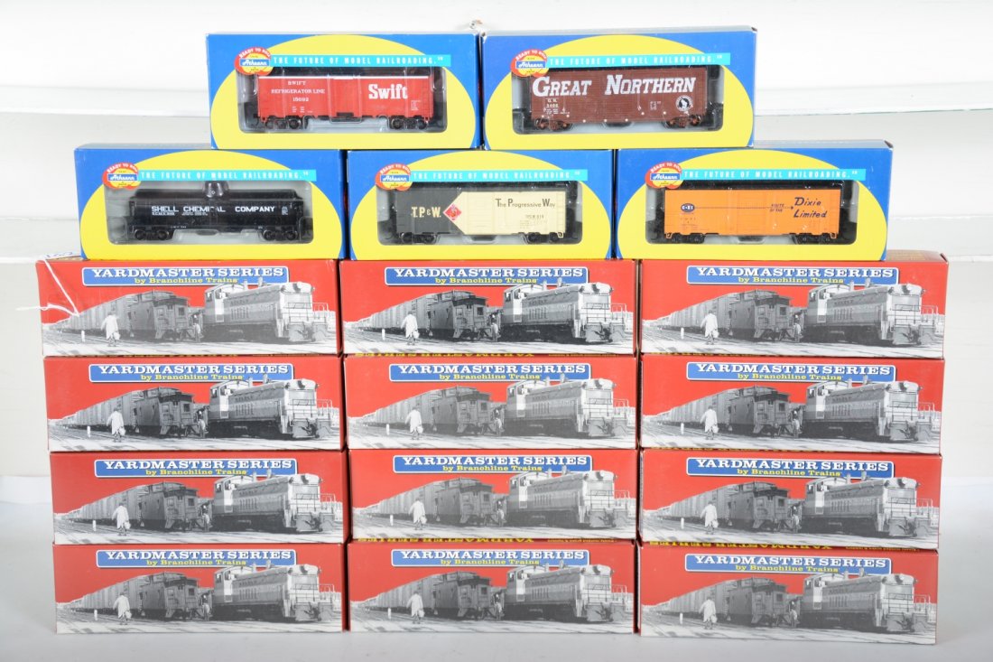 17 Athearn & Yardmaster HO Freight Cars (1 of 2)