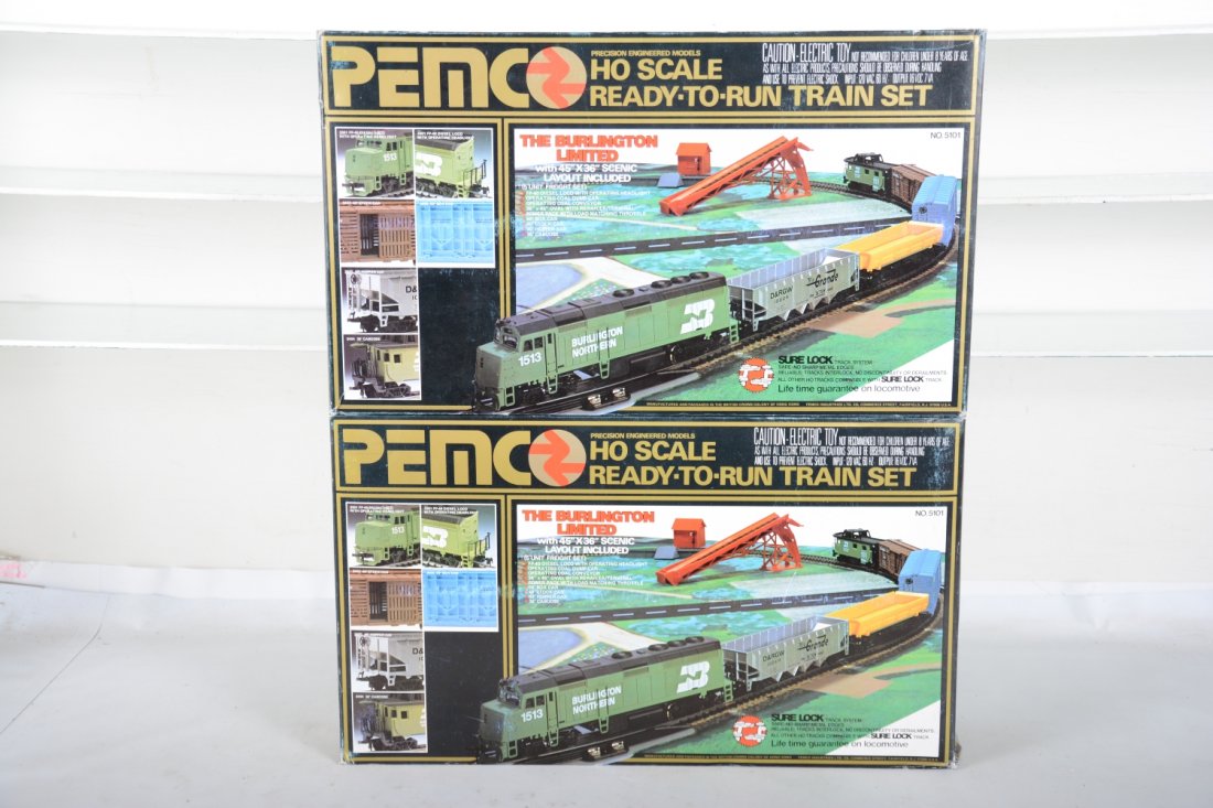 2 Pemco HO 5101 Burlington Train Sets (1 of 2)
