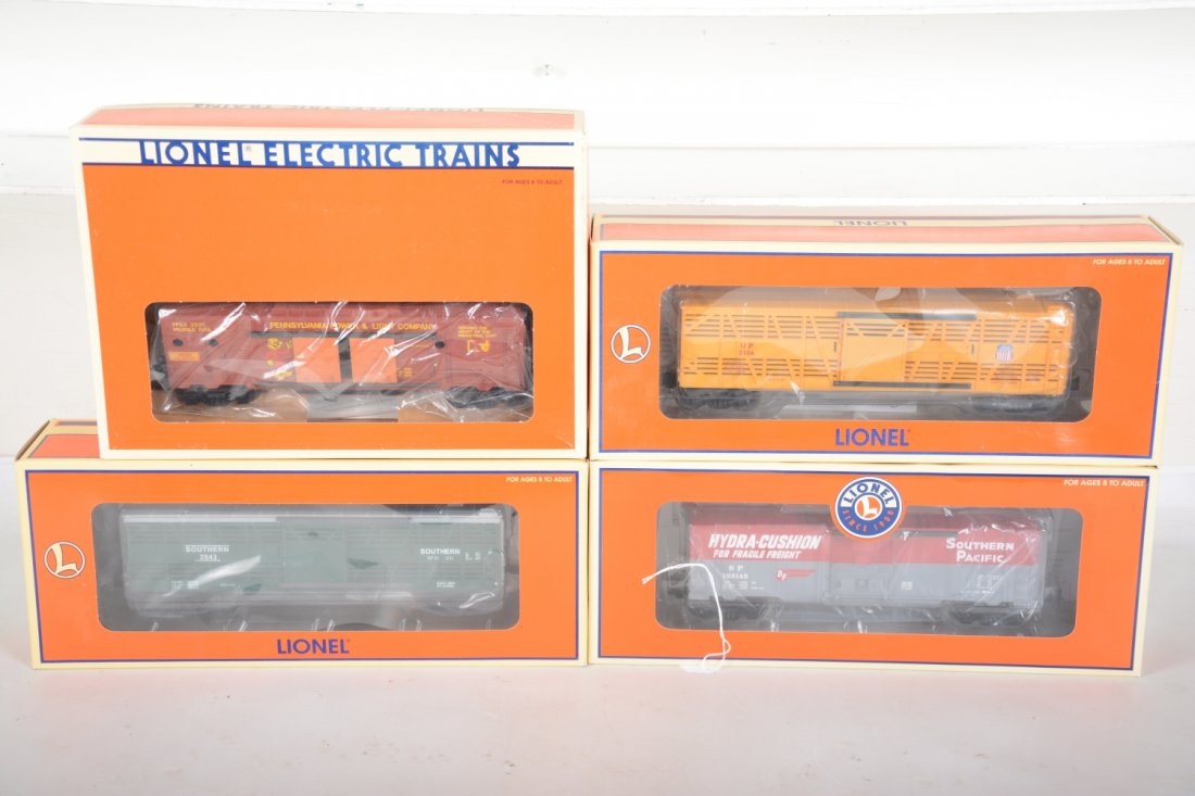 Lionel Operating Freight Cars (1 of 2)