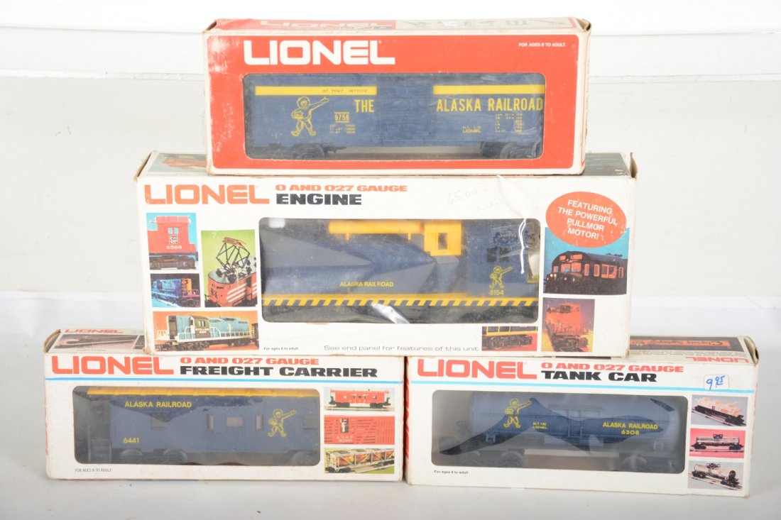 Lionel Alaska Diesel Set (1 of 2)