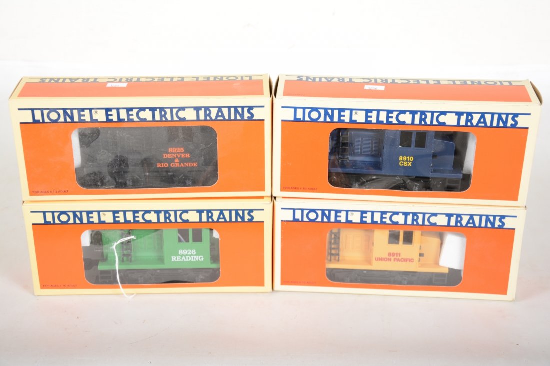 Lionel Diesel Industrial Switchers (1 of 2)