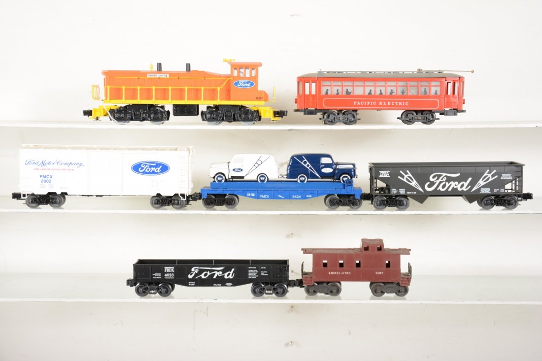 Lionel & Bowser Lot (1 of 4)