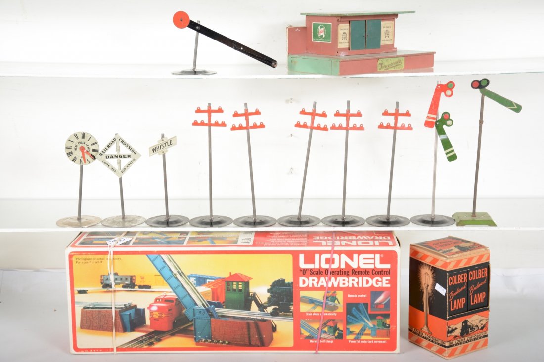 Train Accessory Lot (1 of 3)