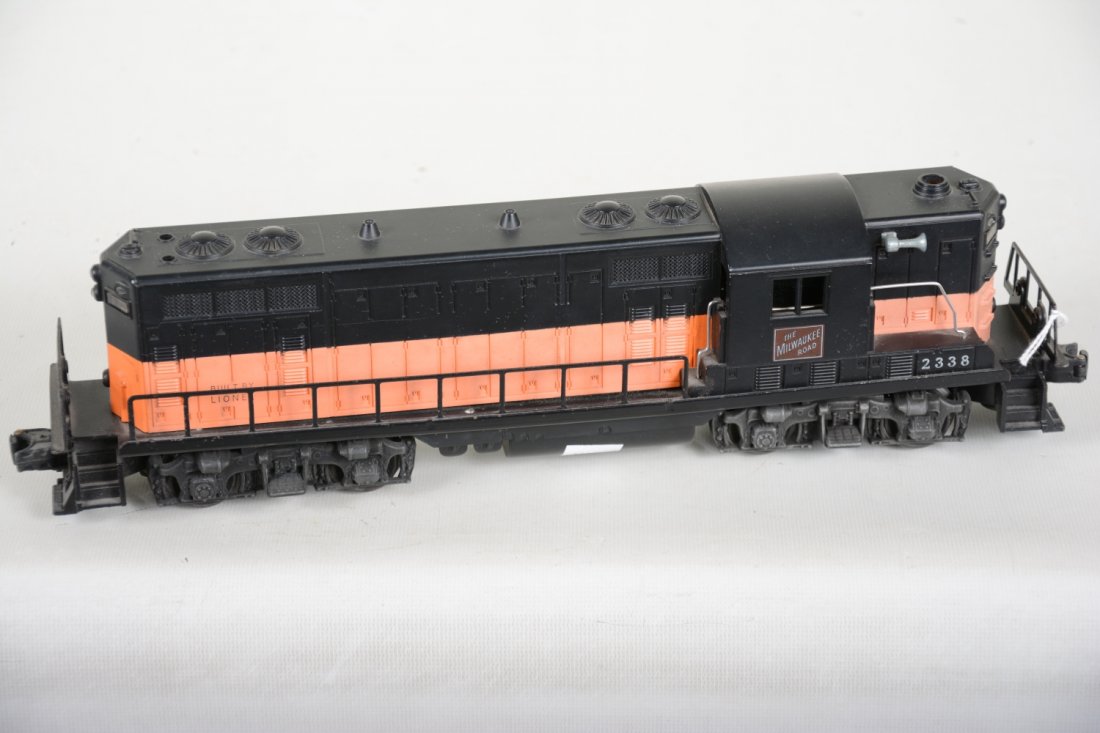 Unusual Lionel 2338 MR GP7 Diesel: This is the orange and black painted body as the orange part is lighter than usual. It is clean and only shows light playwear with clean battery box, C7+