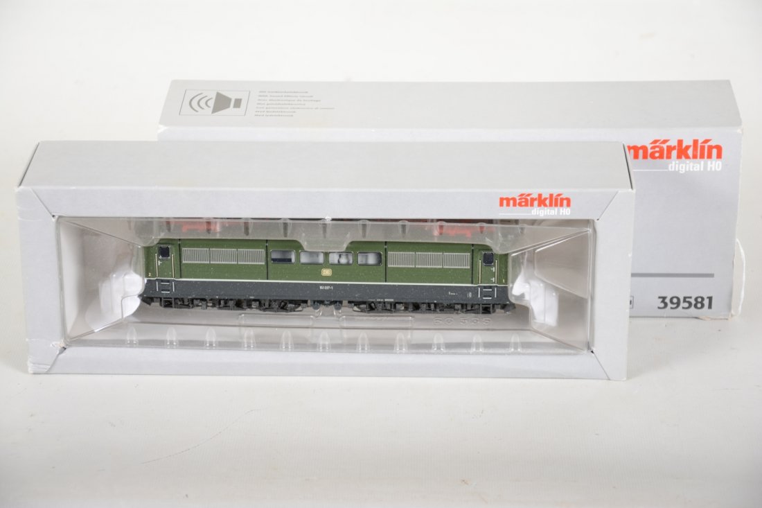 Marklin HO 39581 BR 151 Electric (1 of 1)