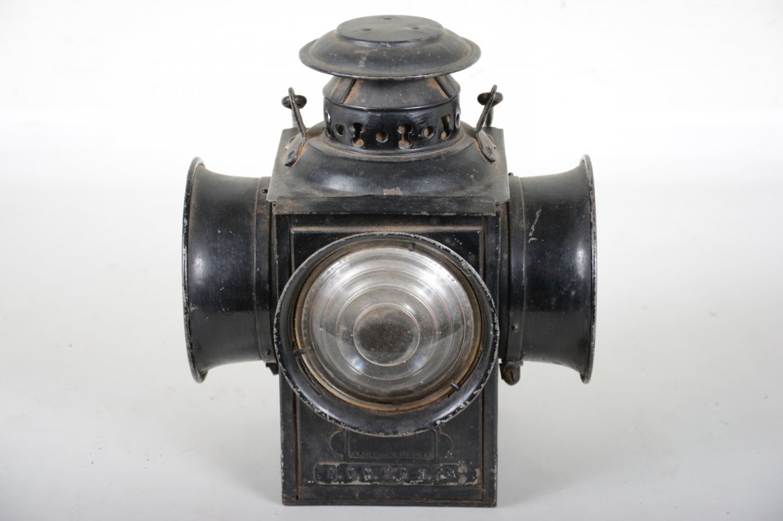 NY, NH & HRR Railroad Tender Lantern (1 of 4)