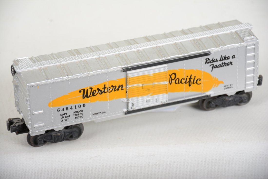 Mint Lionel 6464-100 WP Boxcar (1 of 4)