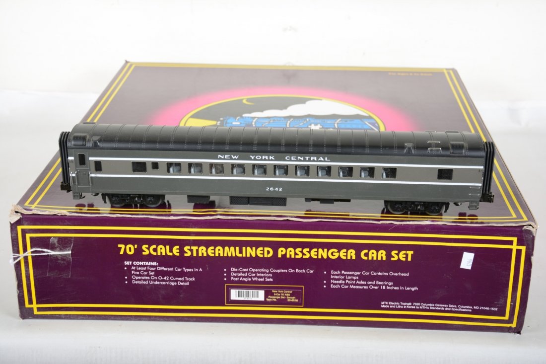 MTH 20-6516 NYC Streamline Passenger Cars (1 of 2)