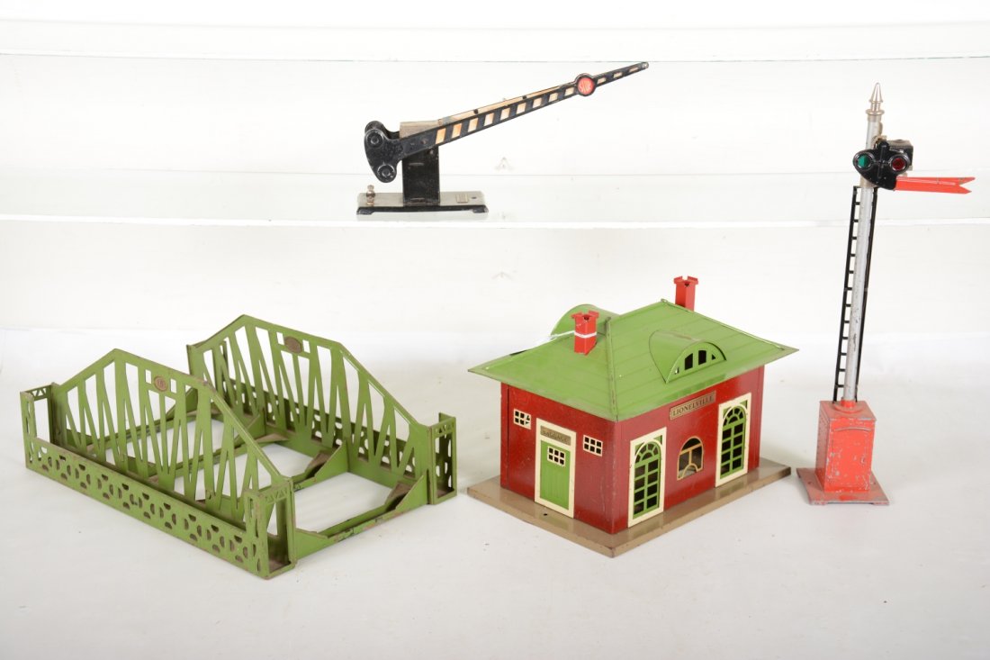 Lionel Accessories (1 of 2)