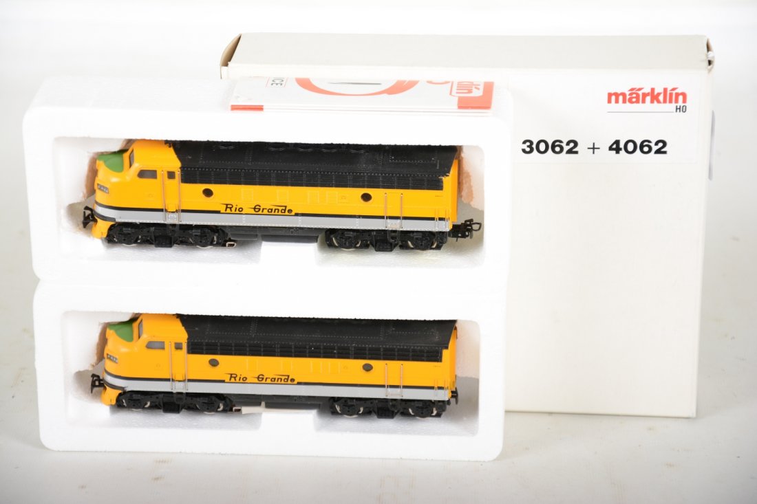 Marklin HO 3062 & 4062 D&RGW F7 AA Diesels (1 of 1)