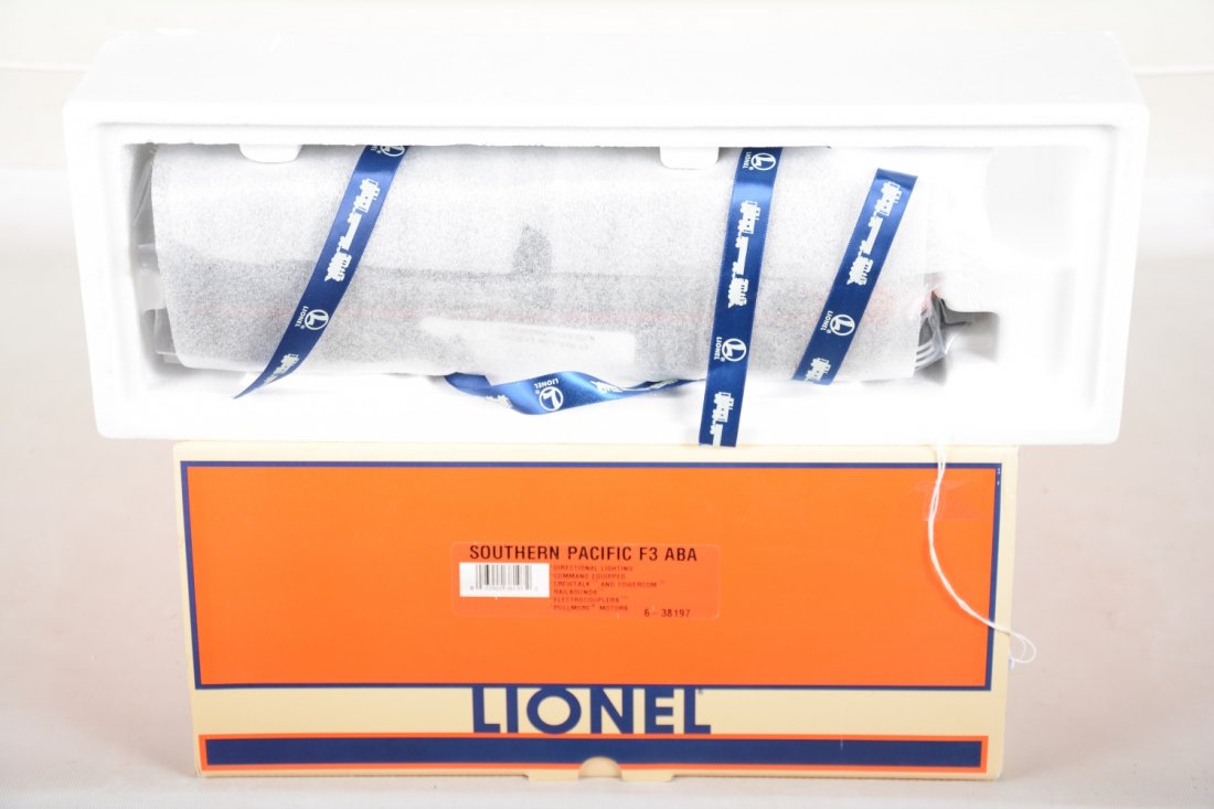 Lionel 38197 SP F3 ABA Diesels (1 of 1)