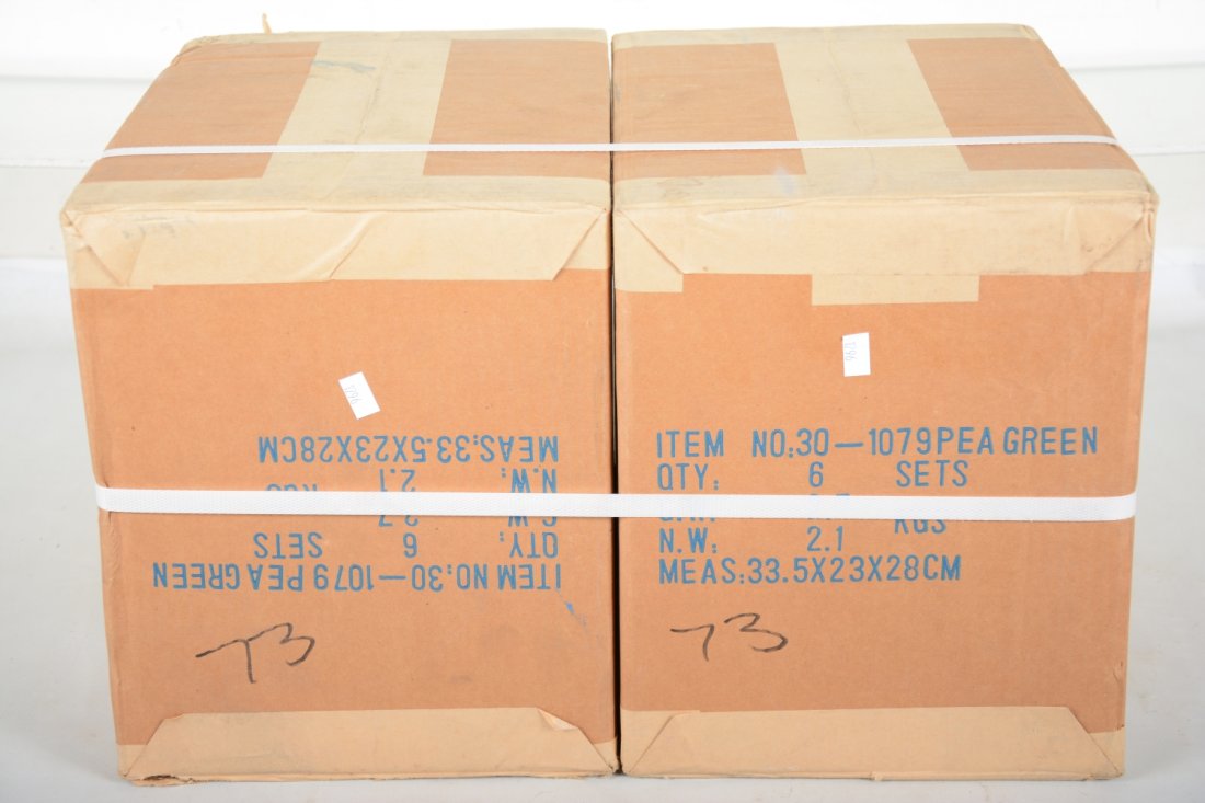 2 Cases MTH 30-1079 #580 Lampposts (1 of 2)