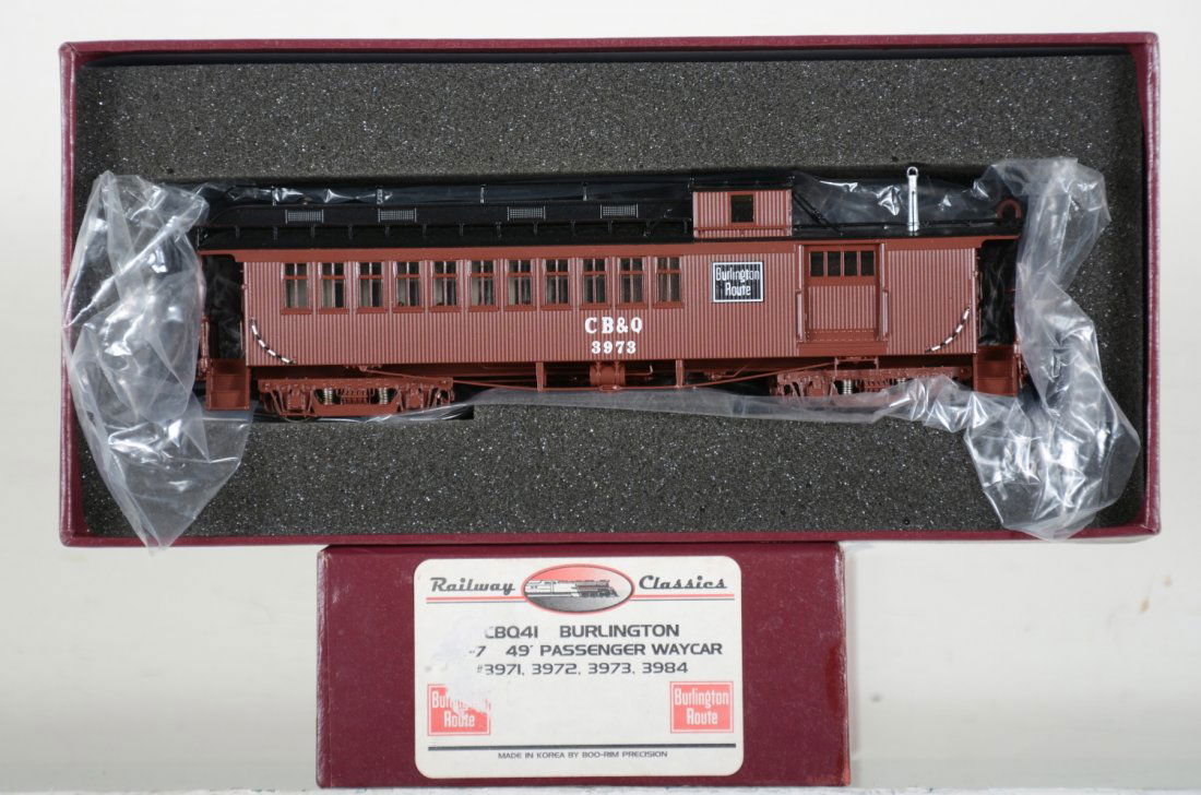 Railway Classics Brass HO CB&Q Waycar (1 of 4)