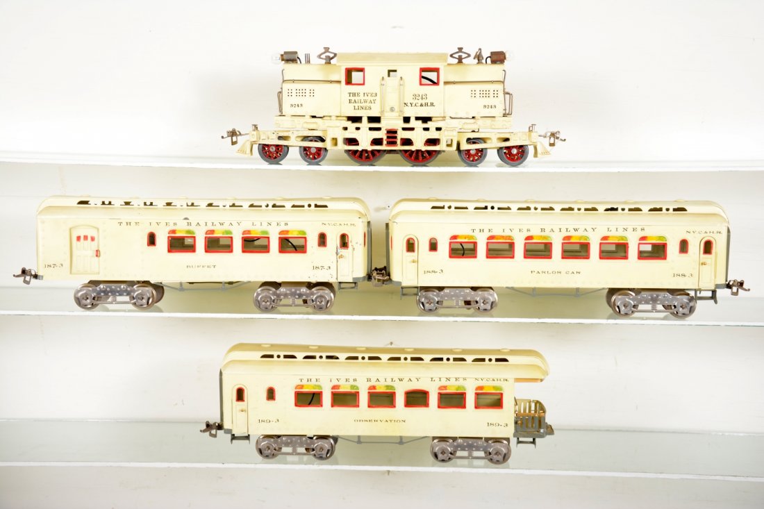 Nicely Restored Ives 3243 White Set (1 of 4)