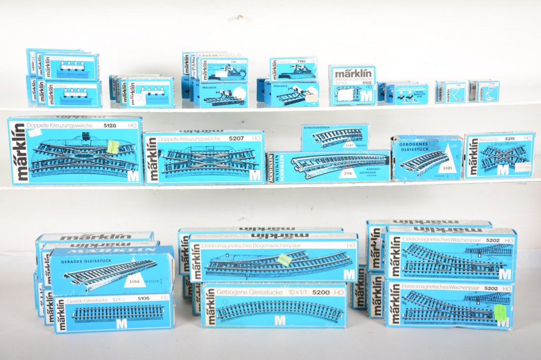 Marklin HO Boxed M Track & Accessory Lot (1 of 2)